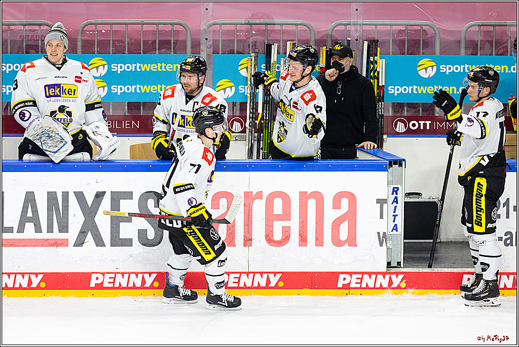 PENNY DEL;  Koelner Haie - Krefeld Pinguine; Koeln, 24.02.2021